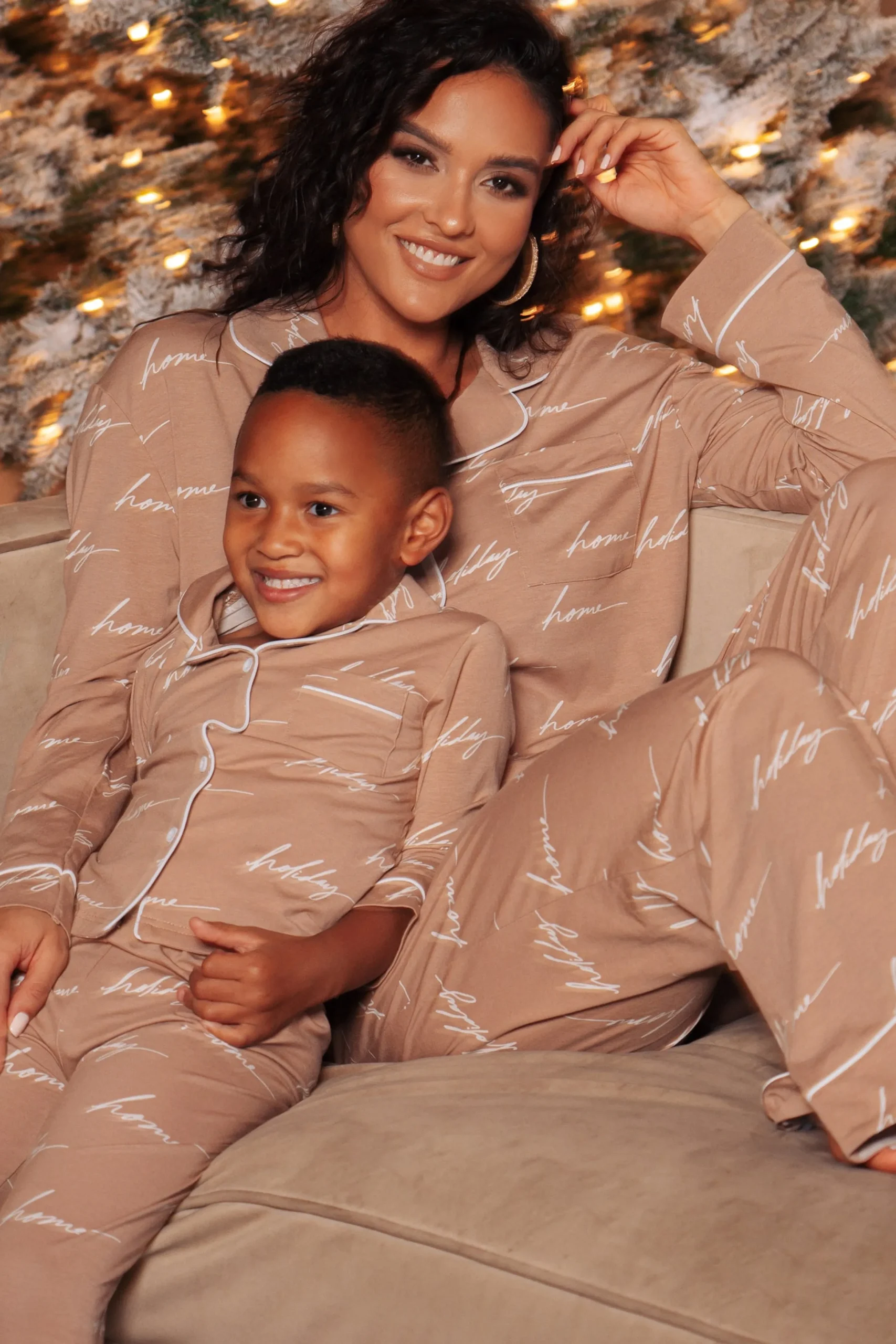 Beige Home For The Holidays Kids Pajama Set*JLUXLABEL Online