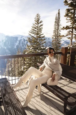 Buttercream Darcey Ribbed Pants*JLUXLABEL Hot