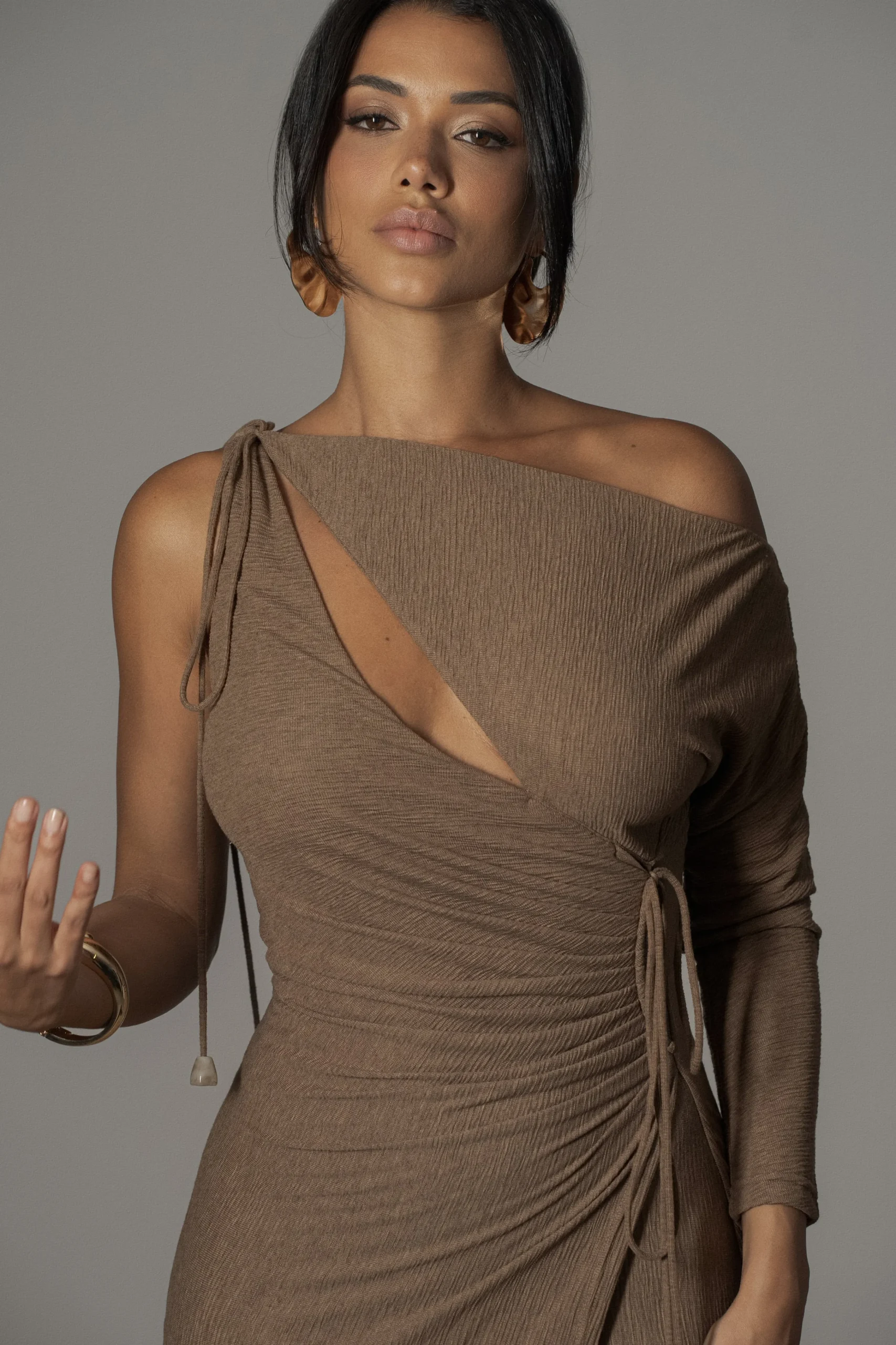 Chocolate Odelia Crinkled Maxi Dress*JLUXLABEL Fashion