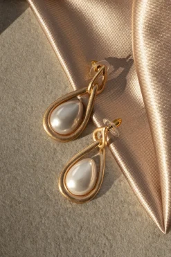 Gold Eve Pearl Earrings*JLUXLABEL New