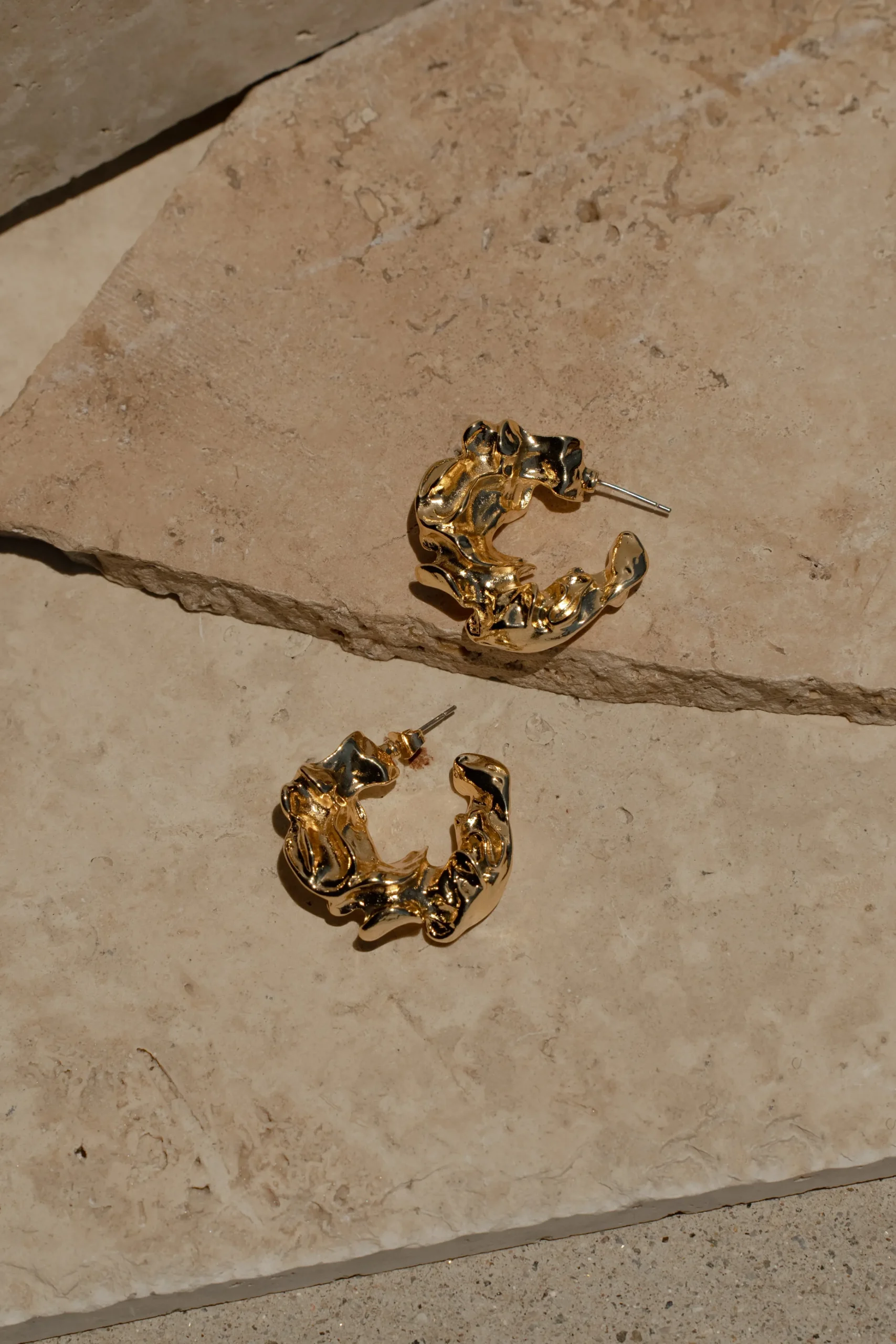 Gold Luminous Open Hoop Earrings*JLUXLABEL Online