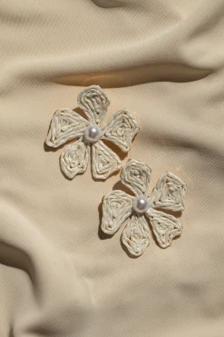 Ivory Lexa Flower Earrings*JLUXLABEL Discount